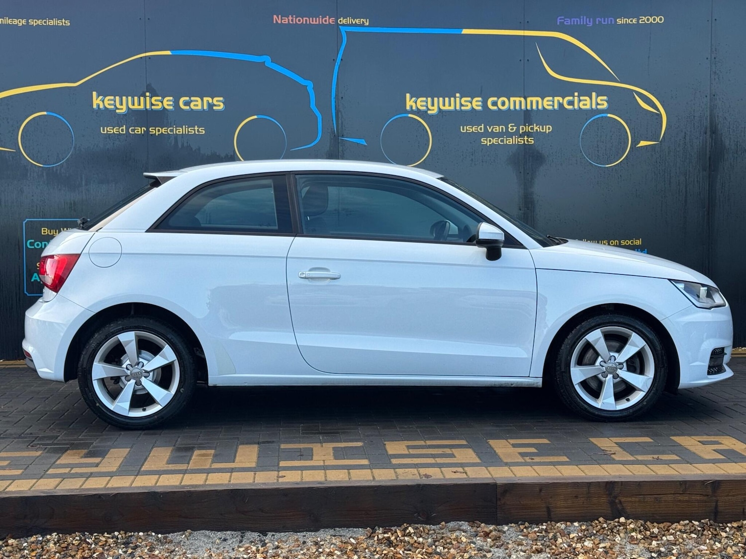 Used Audi A1 2015 for sale - 77229357: Photo 6