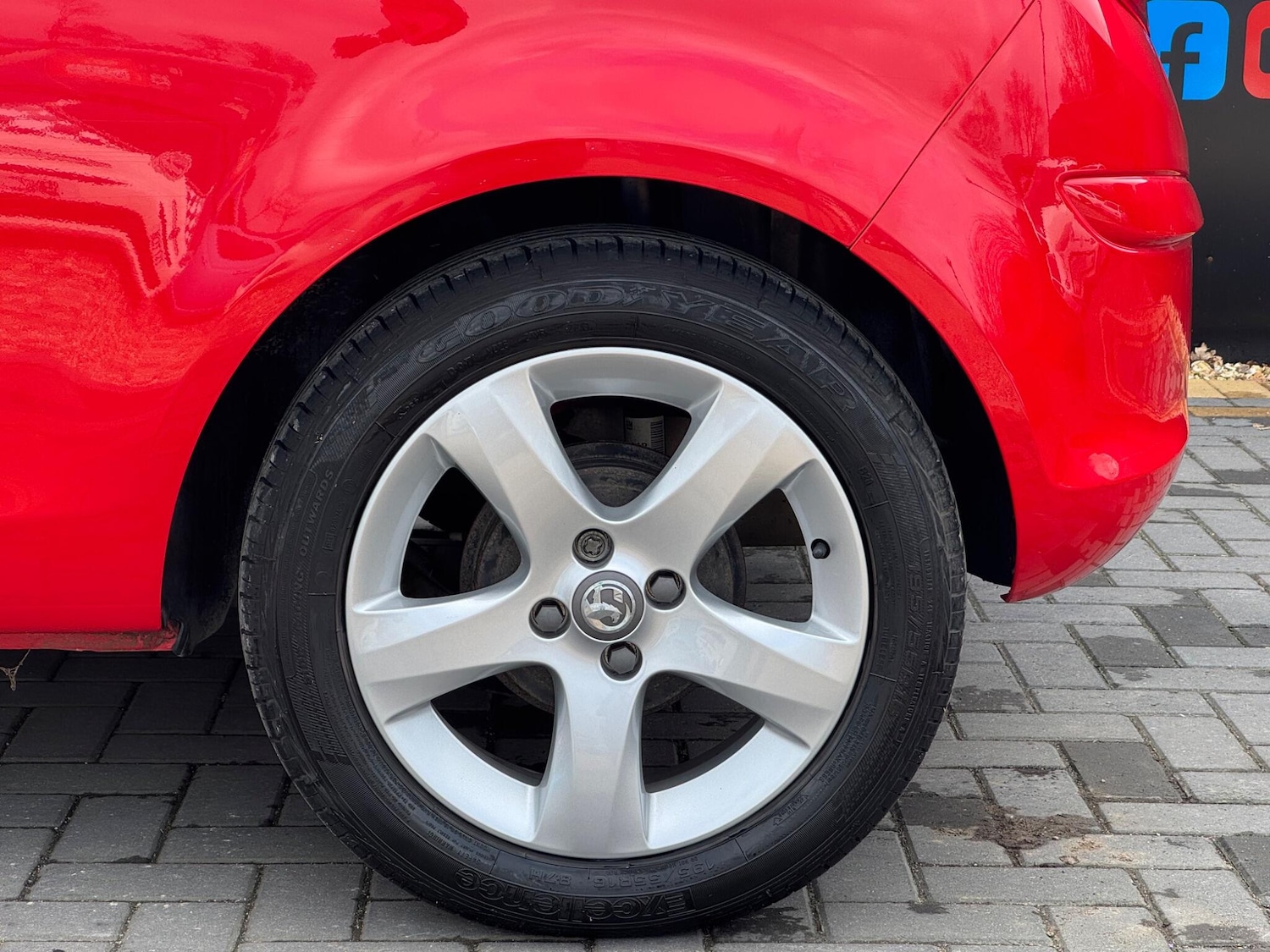 Used Vauxhall Corsa 2013 for sale - 77737652: Photo 13