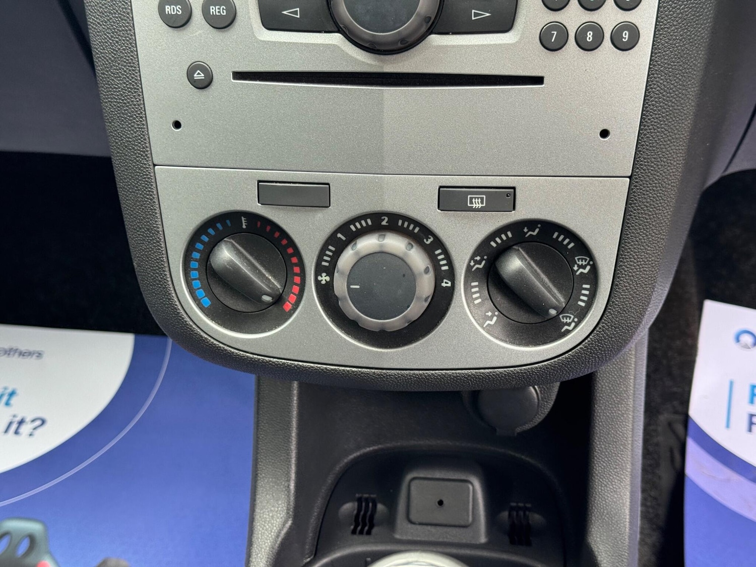 Used Vauxhall Corsa 2013 for sale - 77737652: Photo 30