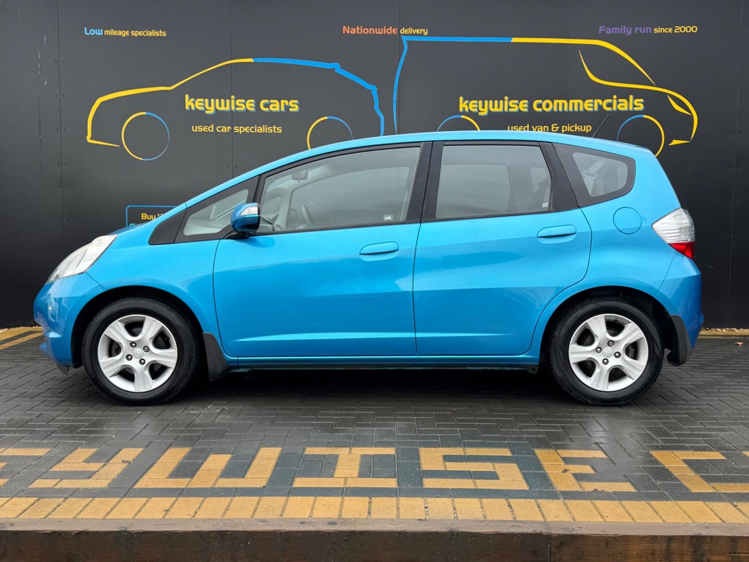 Used Honda Jazz 2009 for sale - 77386826: Photo 2