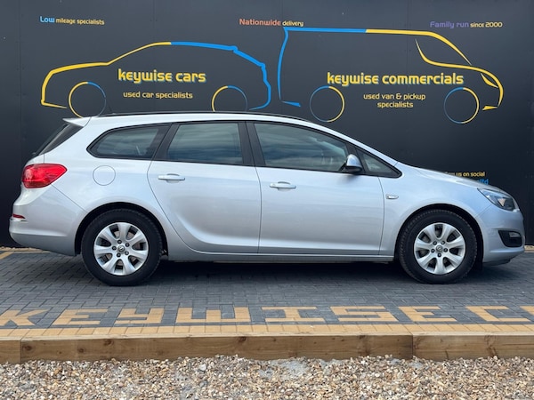 Used Vauxhall Astra 2015 for sale - 75492429: Photo 6