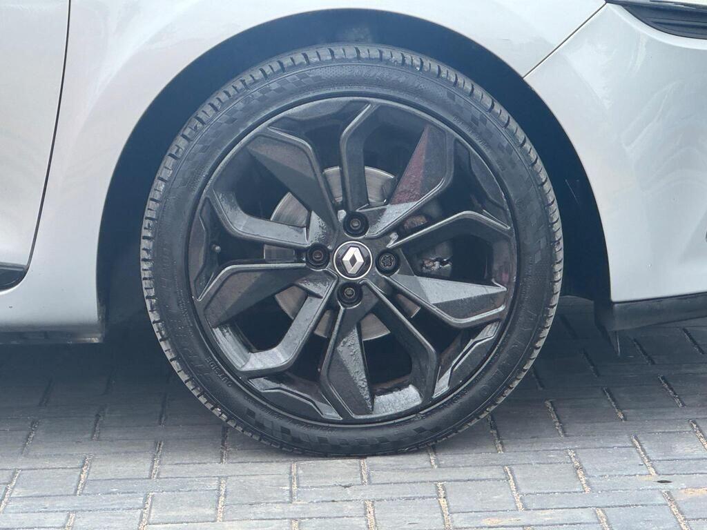 Used Renault Clio 2018 for sale - 76389278: Photo 11