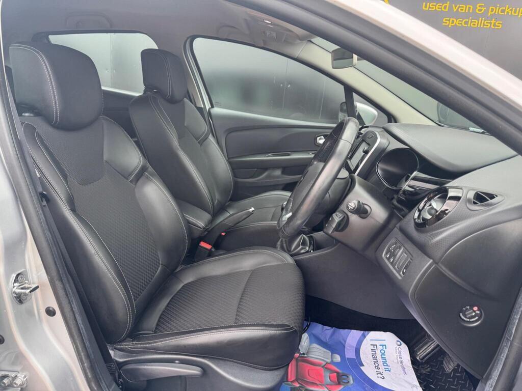 Used Renault Clio 2018 for sale - 76389278: Photo 17
