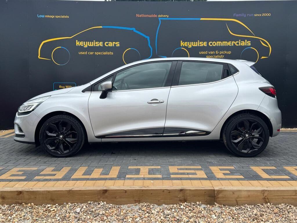 Used Renault Clio 2018 for sale - 76389278: Photo 2
