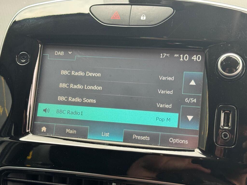 Used Renault Clio 2018 for sale - 76389278: Photo 34