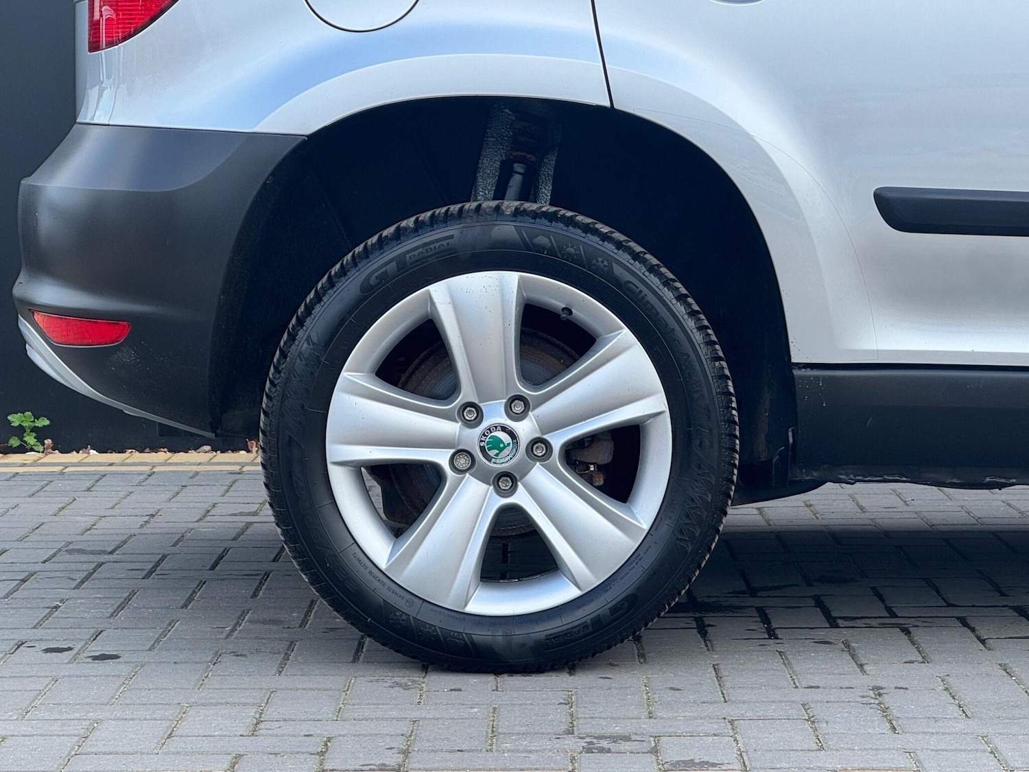 Used Skoda Yeti 2013 for sale - 77738372: Photo 11