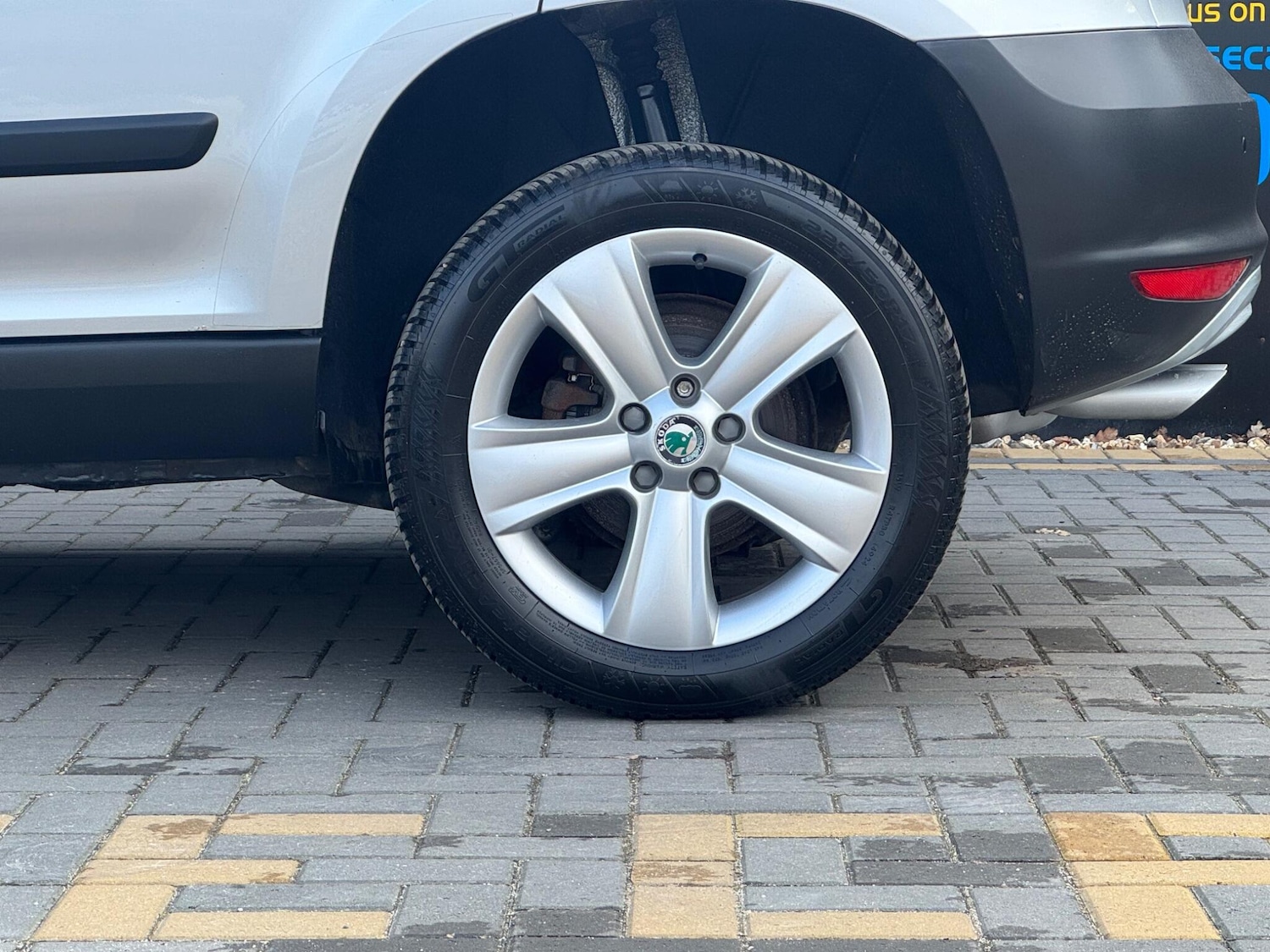 Used Skoda Yeti 2013 for sale - 77738372: Photo 15