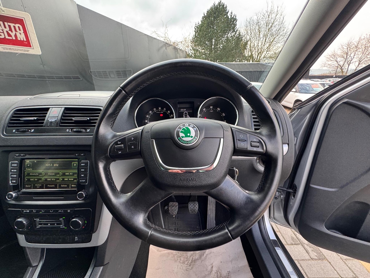 Used Skoda Yeti 2013 for sale - 77738372: Photo 27