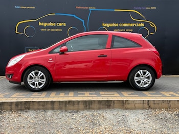 Used Vauxhall Corsa 2010 for sale - 78821914: Photo