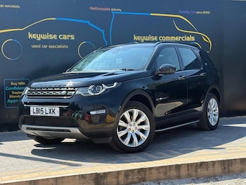 Used Land Rover Discovery Sport 2015 for sale - 79464798: Photo