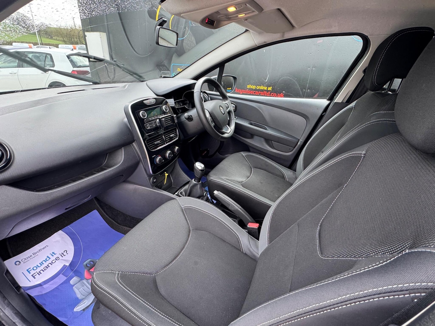 Used Renault Clio for sale - 77854035: Photo 23