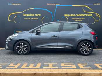 Used Renault Clio 2025 for sale - 75376931: Photo