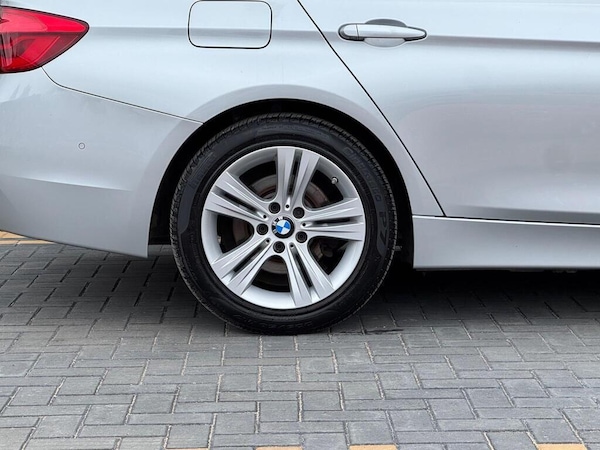Used BMW 3 Series 2018 for sale - 76337258: Photo 11