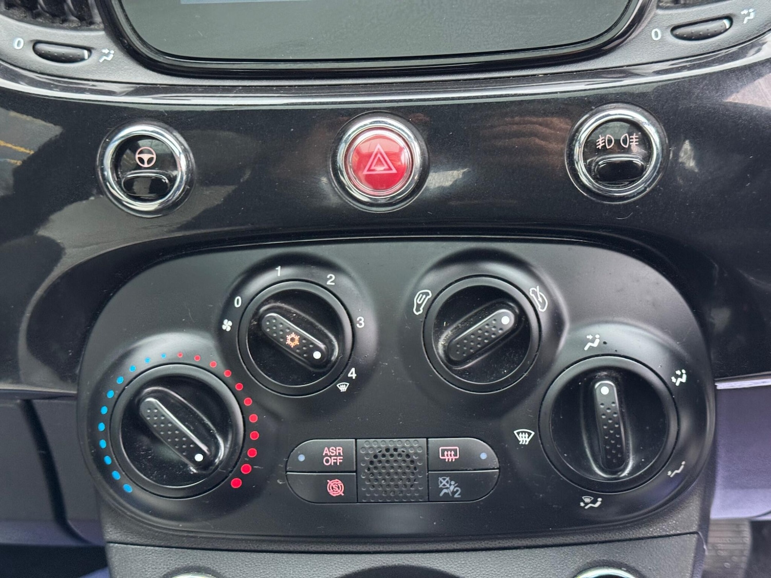 Used Fiat 500 2022 for sale - 77279752: Photo 28