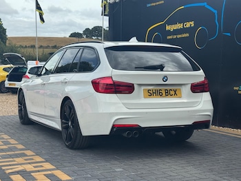 Used BMW 3 Series 2016 for sale - 75696601: Photo