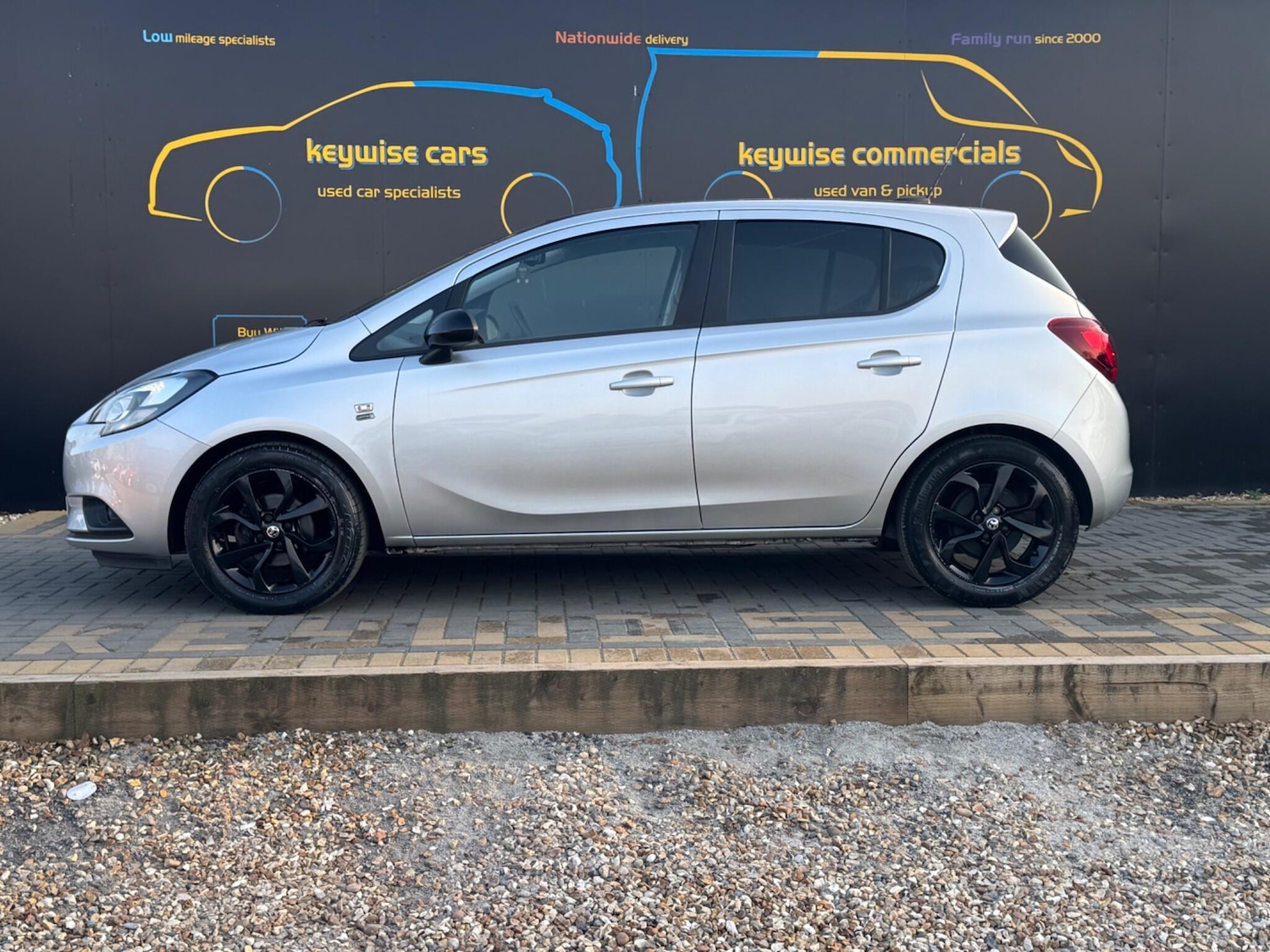 Used Vauxhall Corsa for sale - 77970419: Photo 2