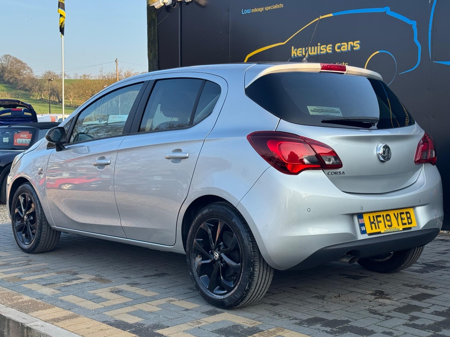 Used Vauxhall Corsa for sale - 77970419: Photo 3