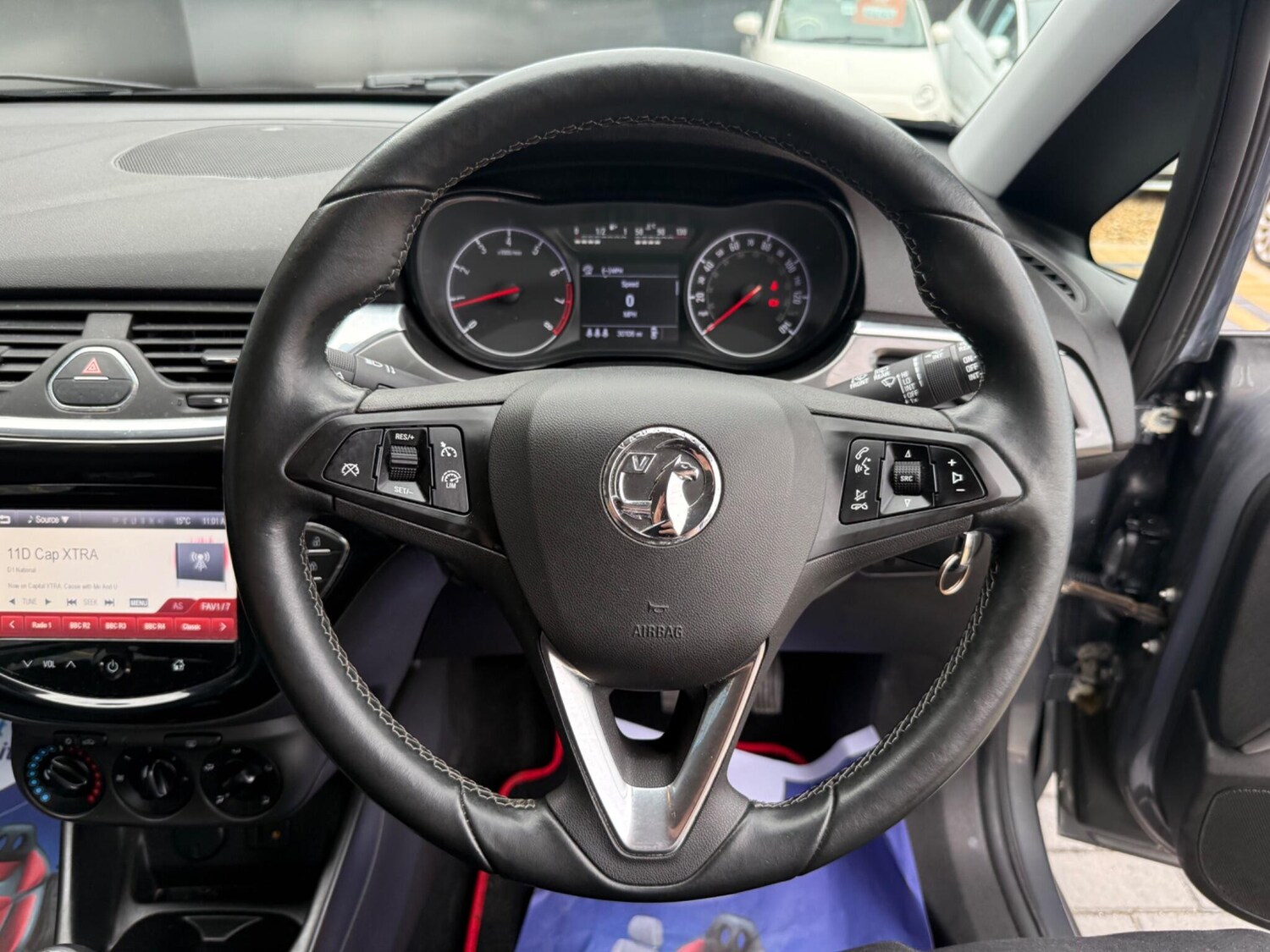 Used Vauxhall Corsa 2015 for sale - 76306819: Photo 28