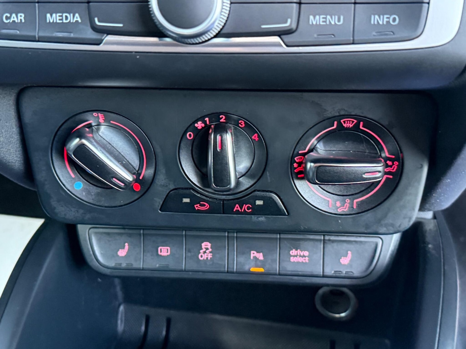 Used Audi A1 2017 for sale - 76743023: Photo 32