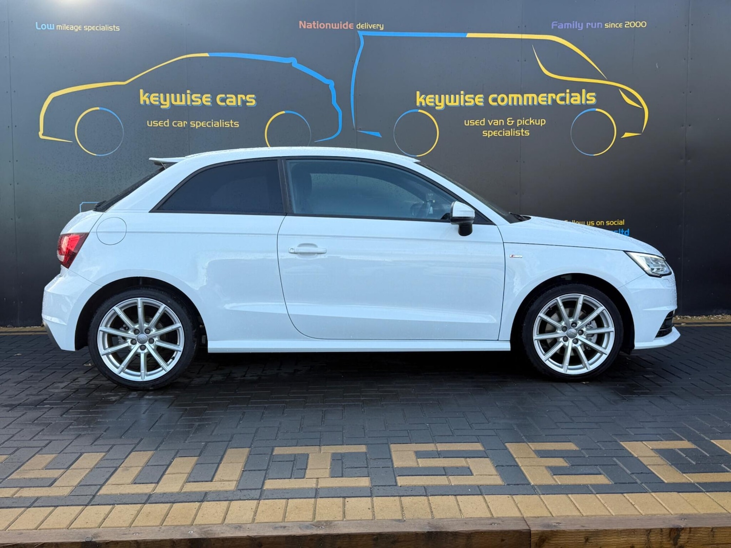 Used Audi A1 2017 for sale - 76743023: Photo 9