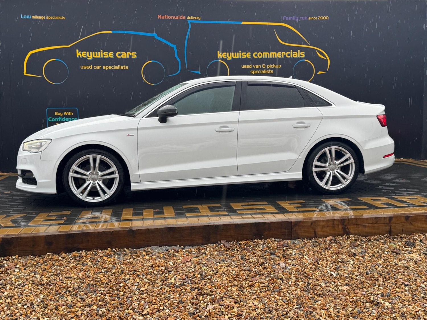 Used Audi A3 2014 for sale - 76765455: Photo 2