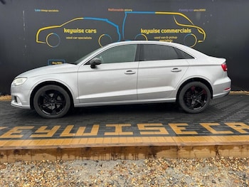 Used Audi A3 2017 for sale - 76996998: Photo