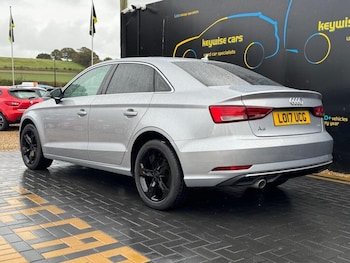 Used Audi A3 2017 for sale - 76996998: Photo