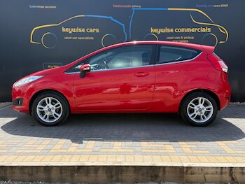 Used Ford Fiesta 2014 for sale - 78335355: Photo