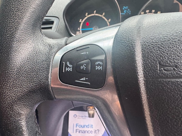 Used Ford Fiesta 2016 for sale - 75622633: Photo 22
