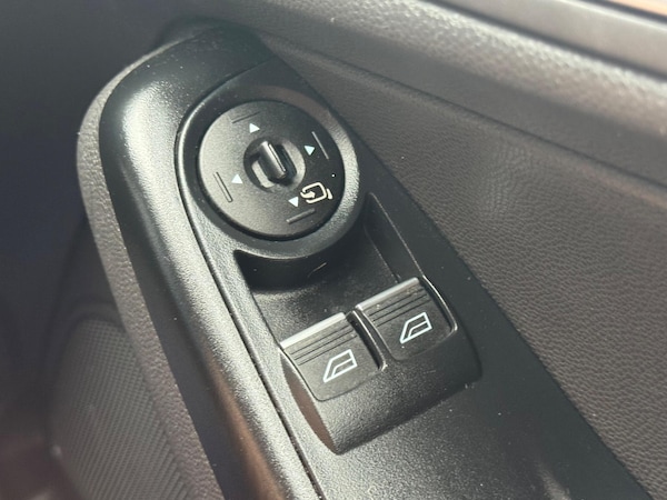 Used Ford Fiesta 2016 for sale - 75622633: Photo 28