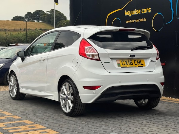 Used Ford Fiesta 2016 for sale - 75622633: Photo 3