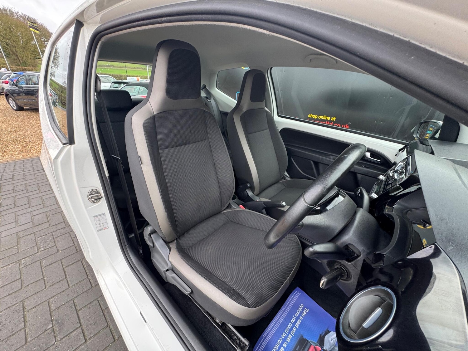 Used Volkswagen up! 2012 for sale - 77495848: Photo 19