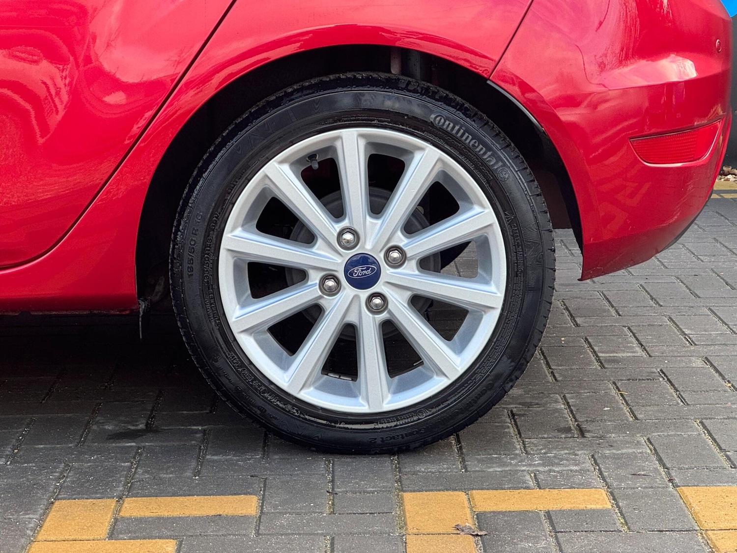 Used Ford Fiesta 2017 for sale - 78019590: Photo 12