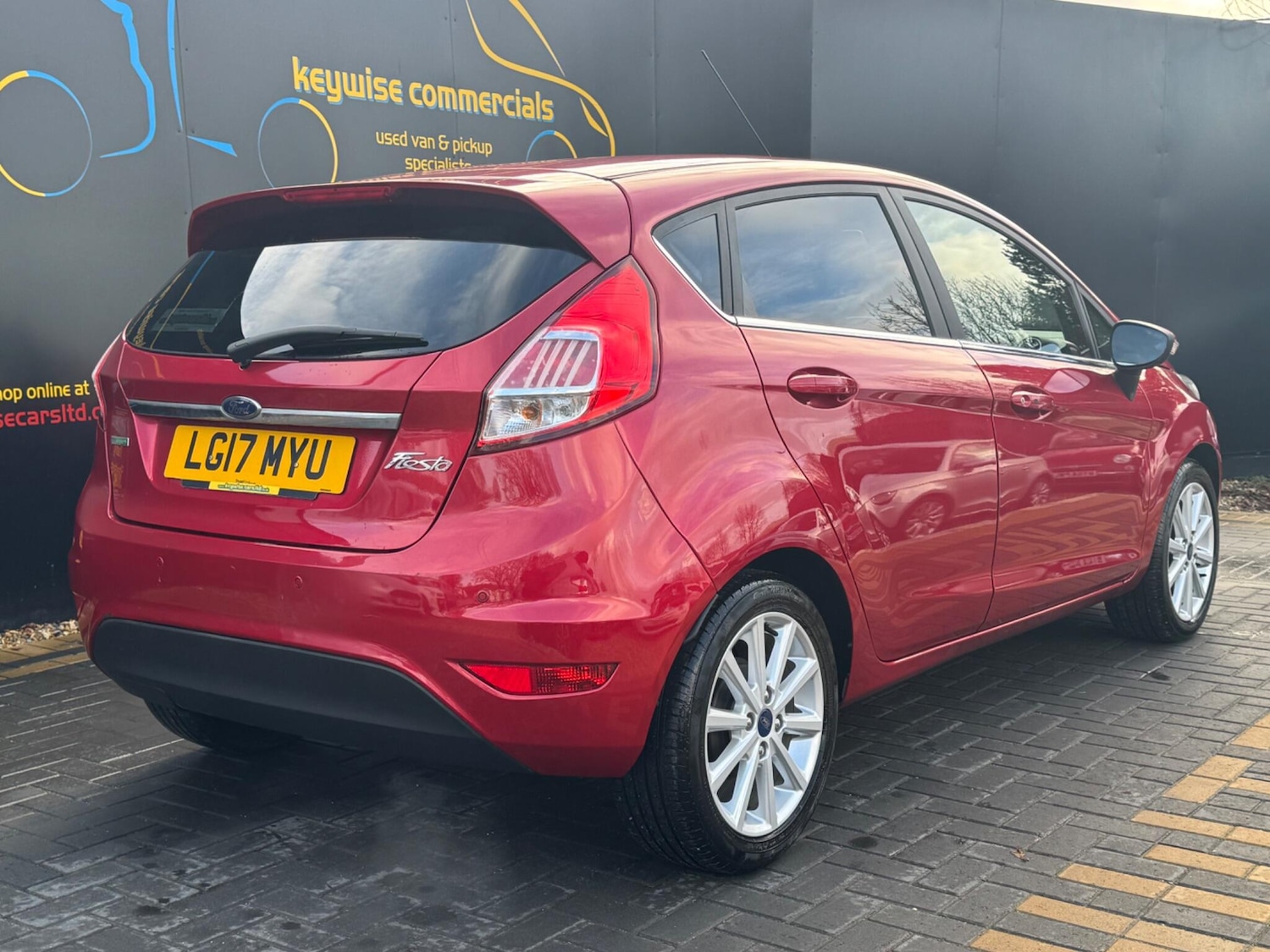 Used Ford Fiesta 2017 for sale - 78019590: Photo 5