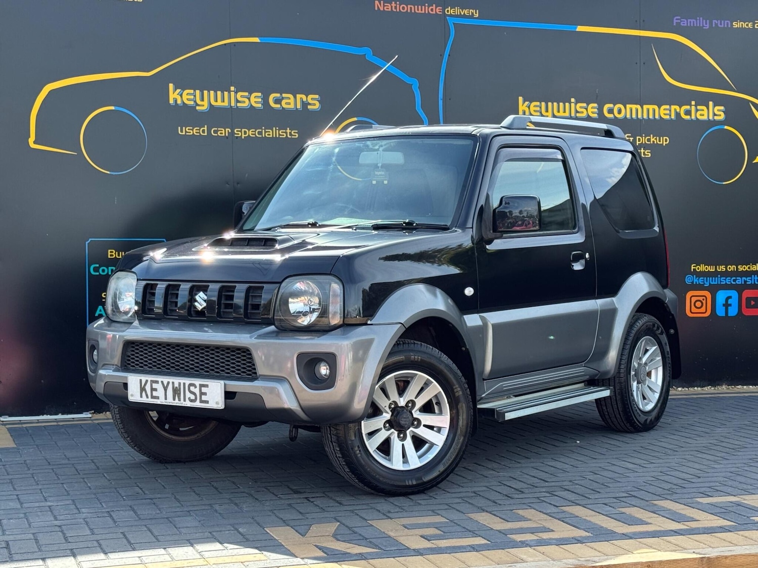 Used Suzuki Jimny 2013 for sale - 76108791: Photo 1