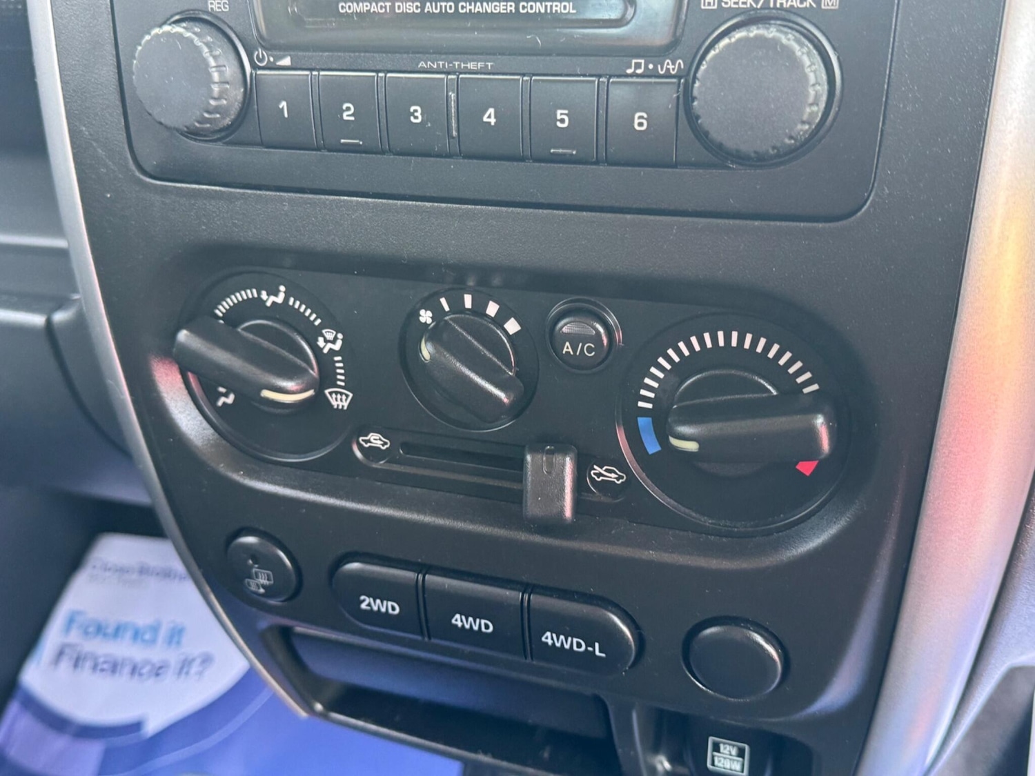 Used Suzuki Jimny 2013 for sale - 76108791: Photo 28