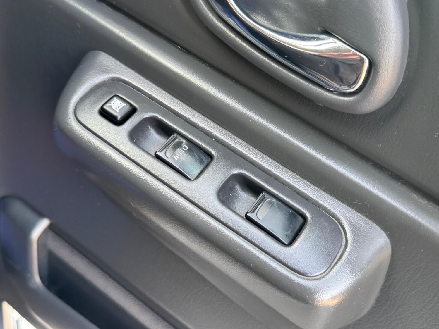 Used Suzuki Jimny 2013 for sale - 76108791: Photo 32
