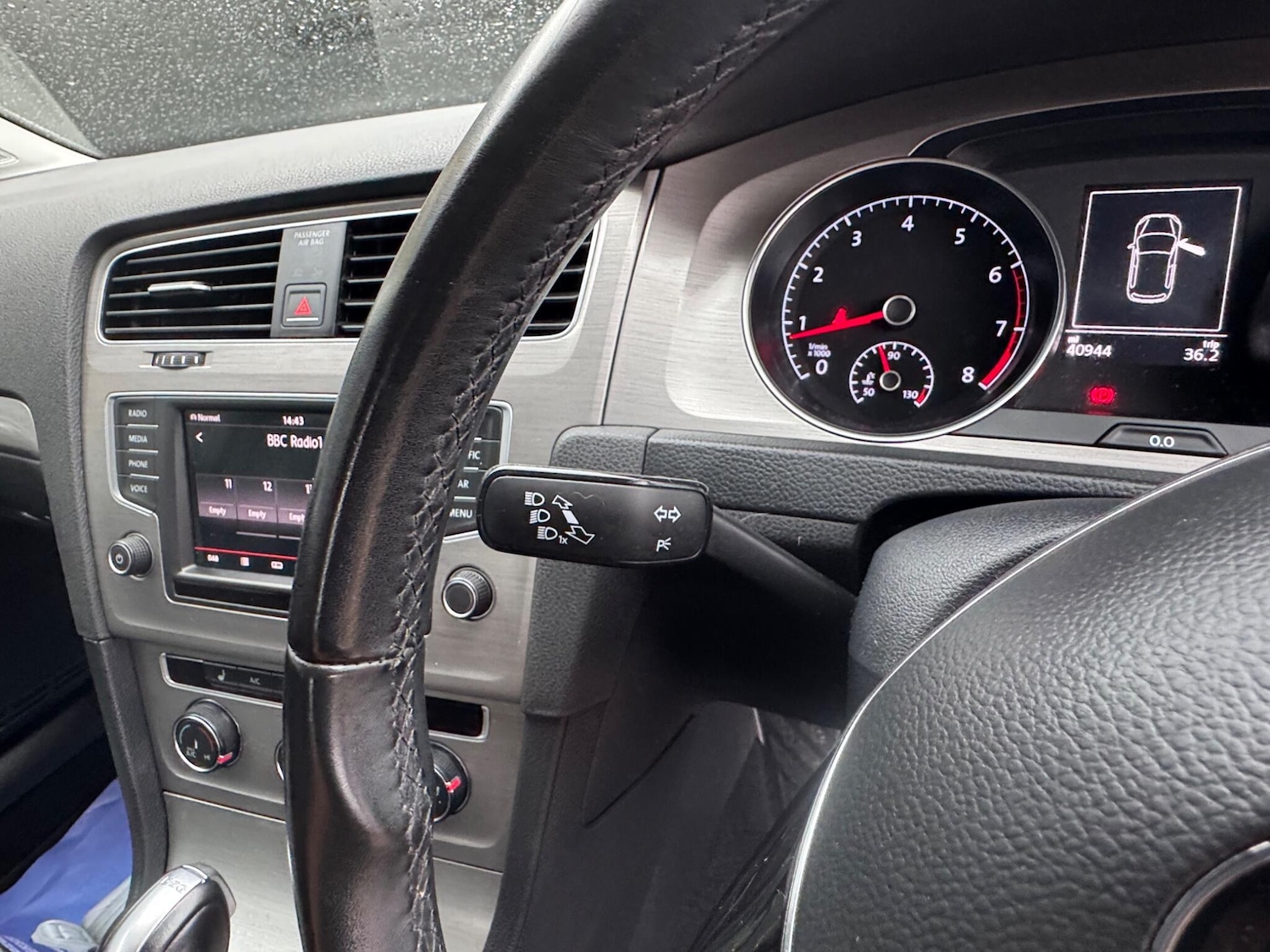 Used Volkswagen Golf 2016 for sale - 76991450: Photo 31