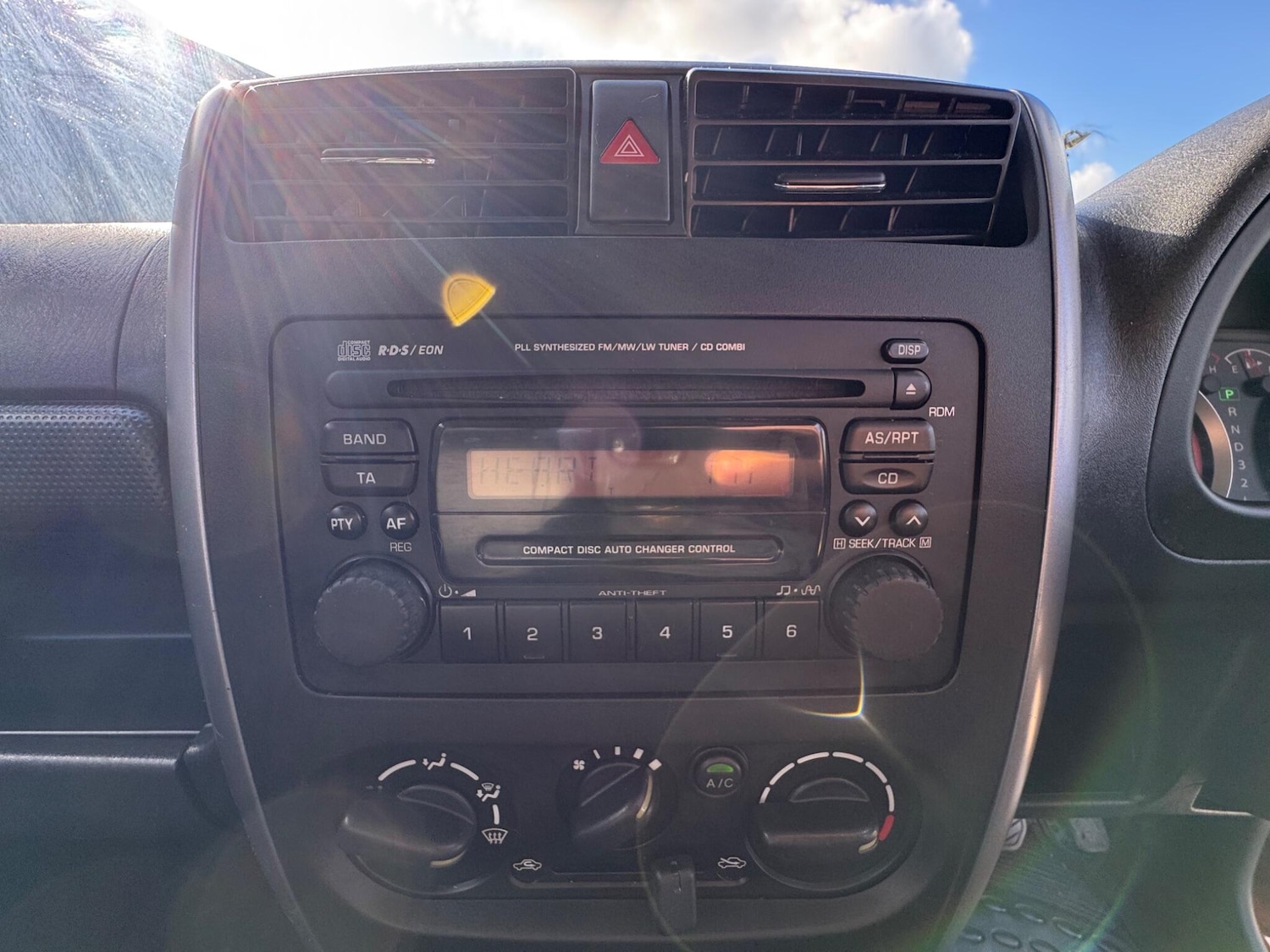 Used Suzuki Jimny 2008 for sale - 77838543: Photo 29