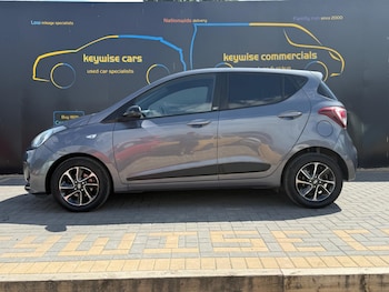 Used Hyundai i10 2019 for sale - 79348722: Photo