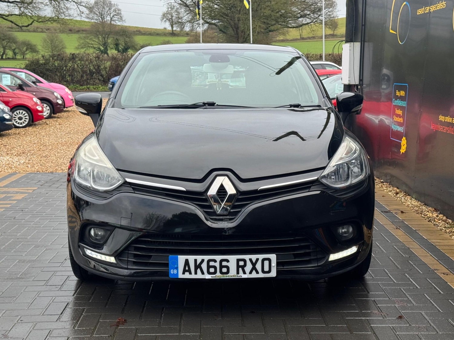 Used Renault Clio for sale - 77290586: Photo 10