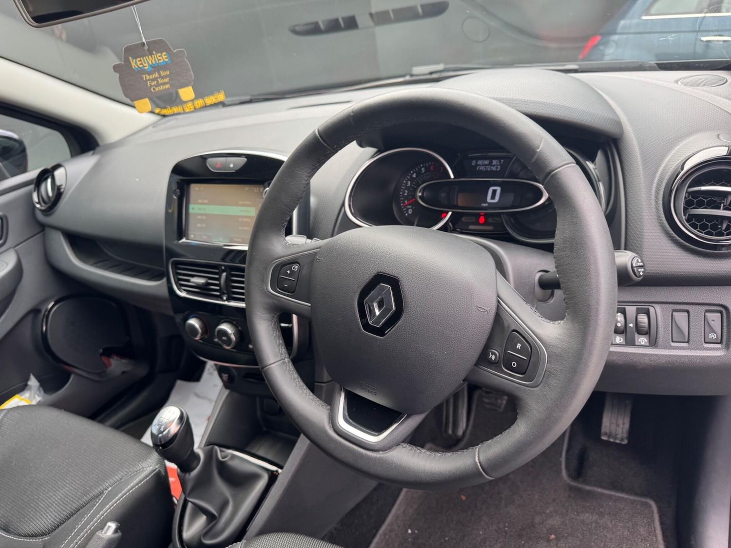 Used Renault Clio for sale - 77290586: Photo 18