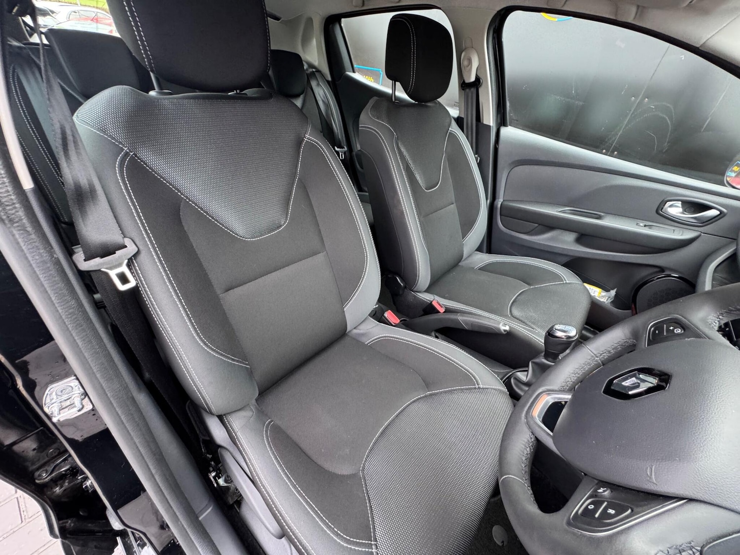 Used Renault Clio for sale - 77290586: Photo 19