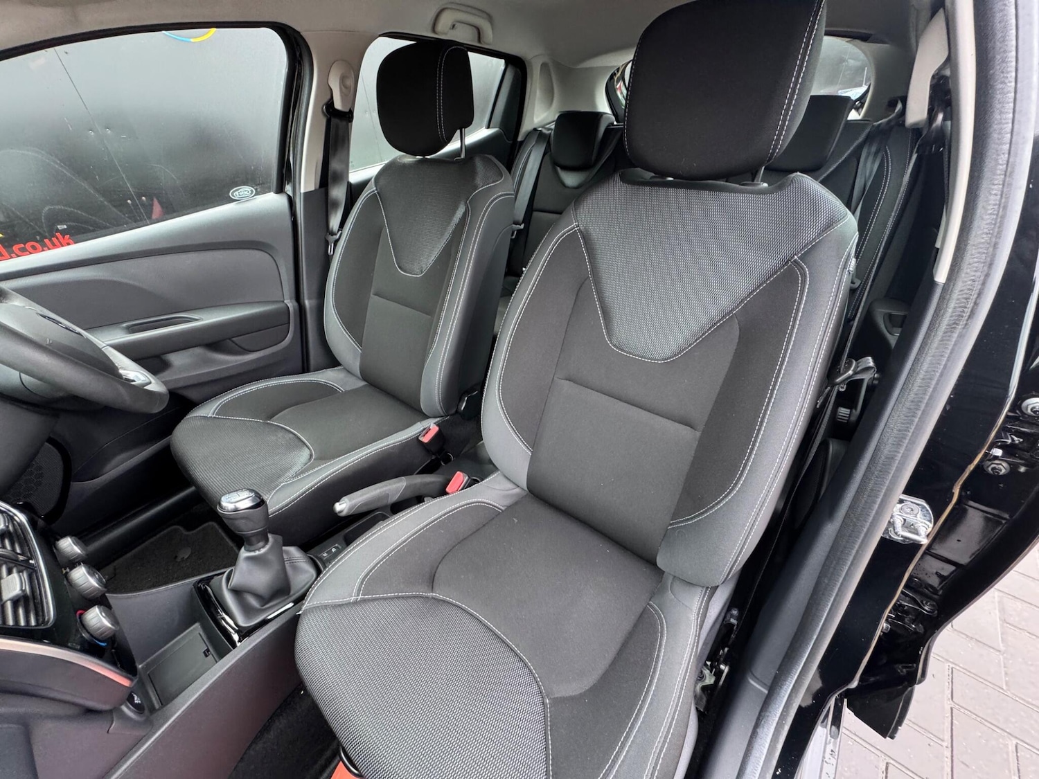 Used Renault Clio for sale - 77290586: Photo 23