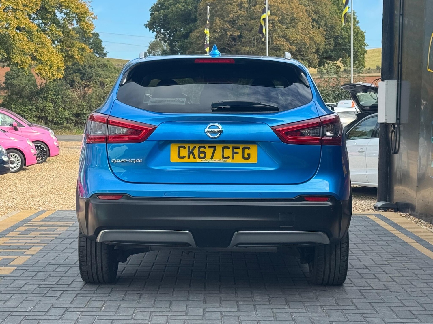 Used Nissan Qashqai 2017 for sale - 76121328: Photo 5