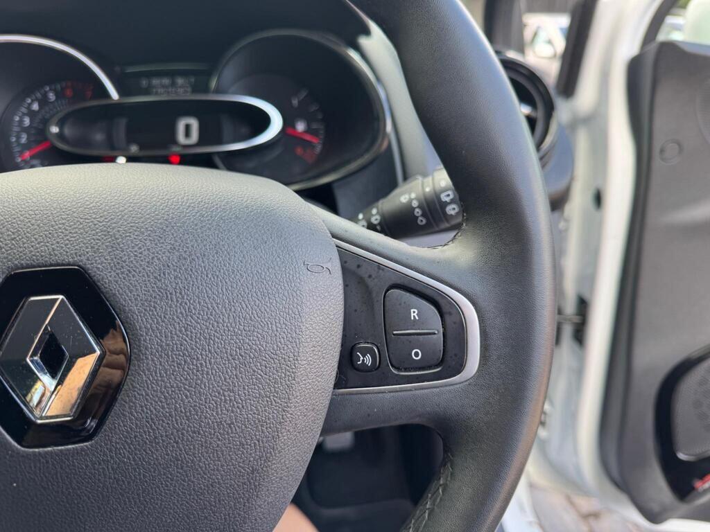 Used Renault Clio 2019 for sale - 78157034: Photo 25