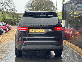 Used Land Rover Discovery 2017 for sale - 78548763: Photo