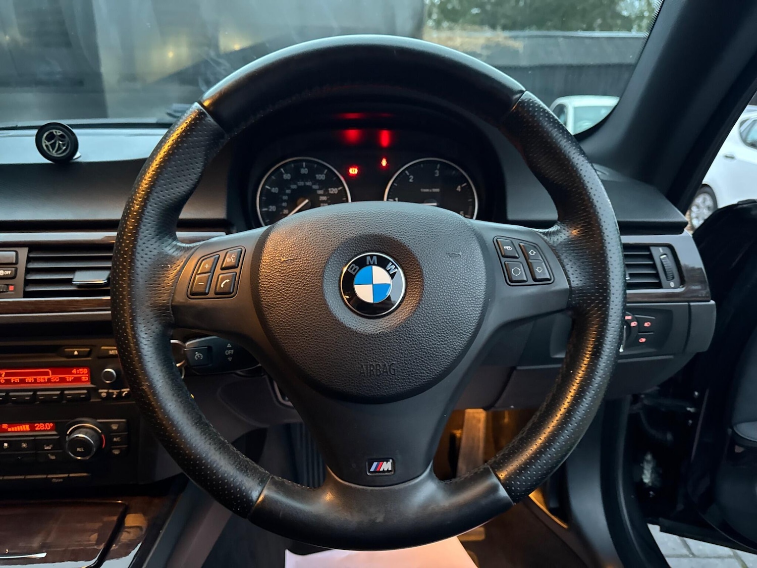 Used BMW 3 Series 2012 for sale - 77040826: Photo 26