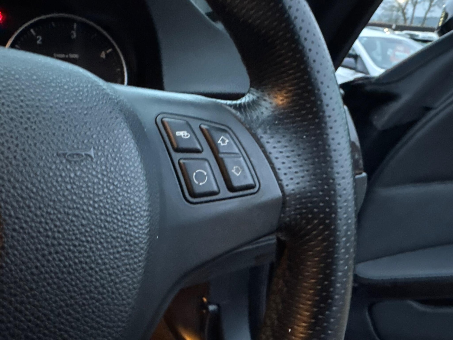 Used BMW 3 Series 2012 for sale - 77040826: Photo 28