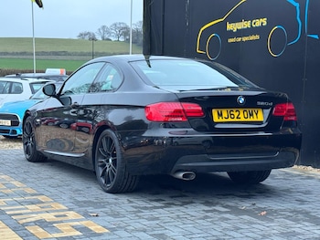 Used BMW 3 Series 2012 for sale - 77040826: Photo